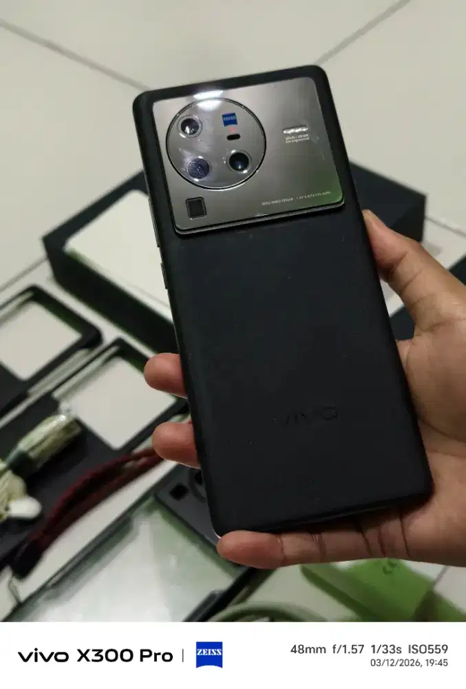 Vivo X80 Pro 12/256 GB