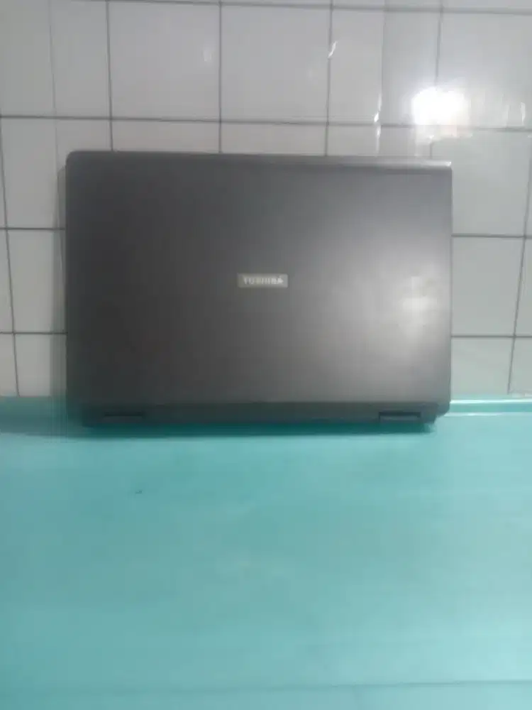Laptop Toshiba satelite m100