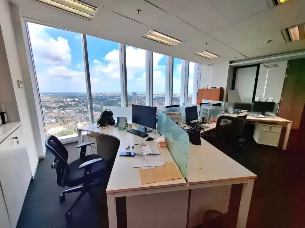 Disewakan ruang kantor full furnish palma tower area tb simatupang