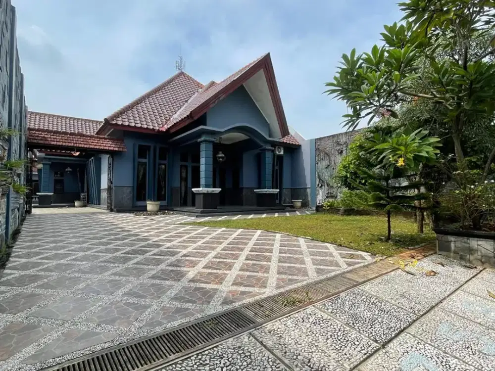 Rumah Mewah Di Nguter Luas Tanah 1154m Halaman Luas Kondisi Terawat Siap Pakai