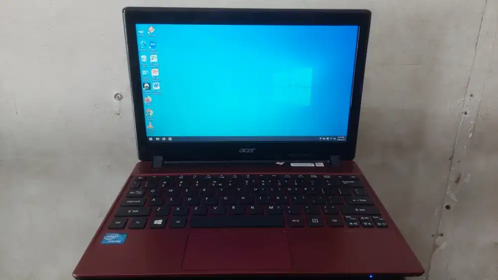 JUAL LAPTOP NOTEBOOK ACER AO756 INTEL INSIDE/CELERON RAM4GB HDD320GB