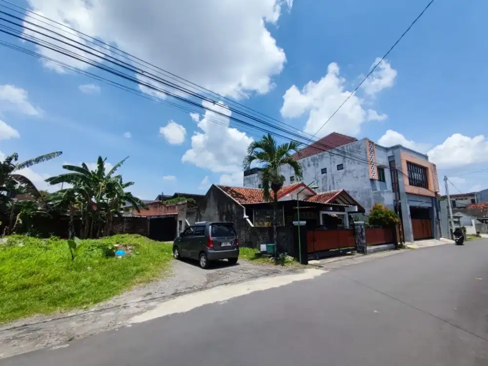 Tanah Dekat UPN Seturan 371m² Harga 9jt/m² Cocok Kost