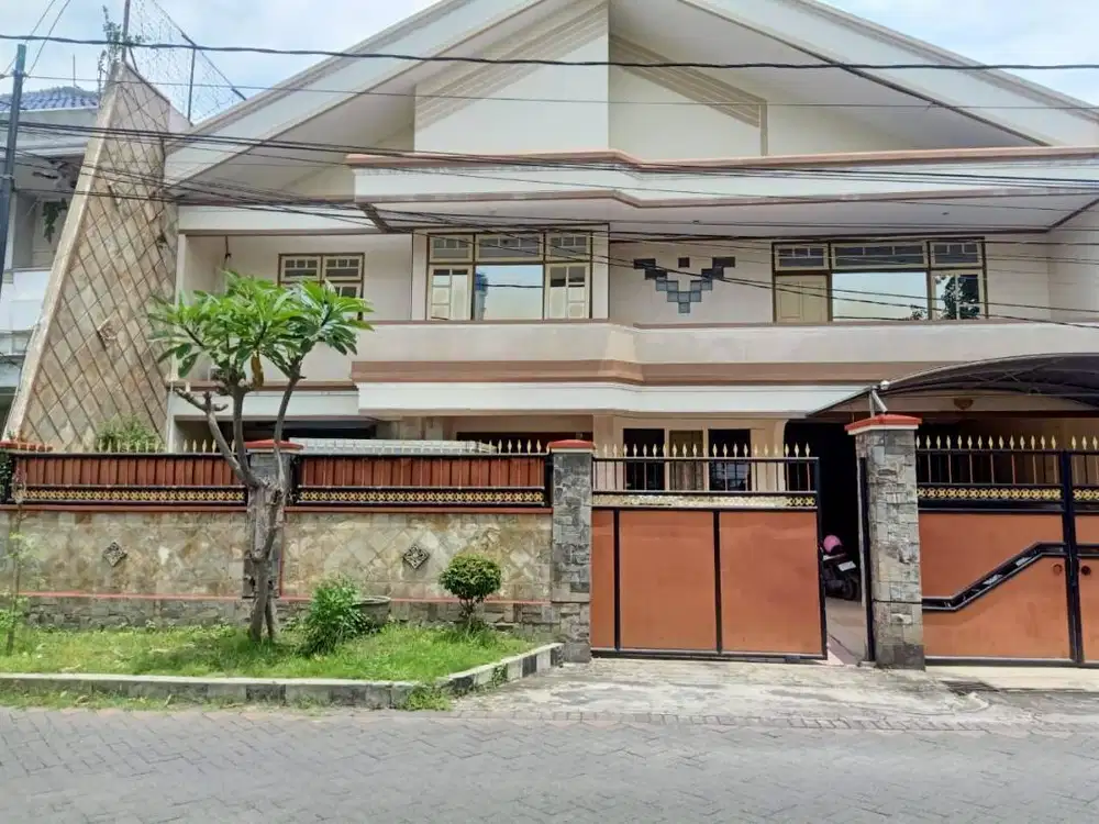 Dijual Rumah Comercial Area Darmo Permai Selatan Surabaya Timur