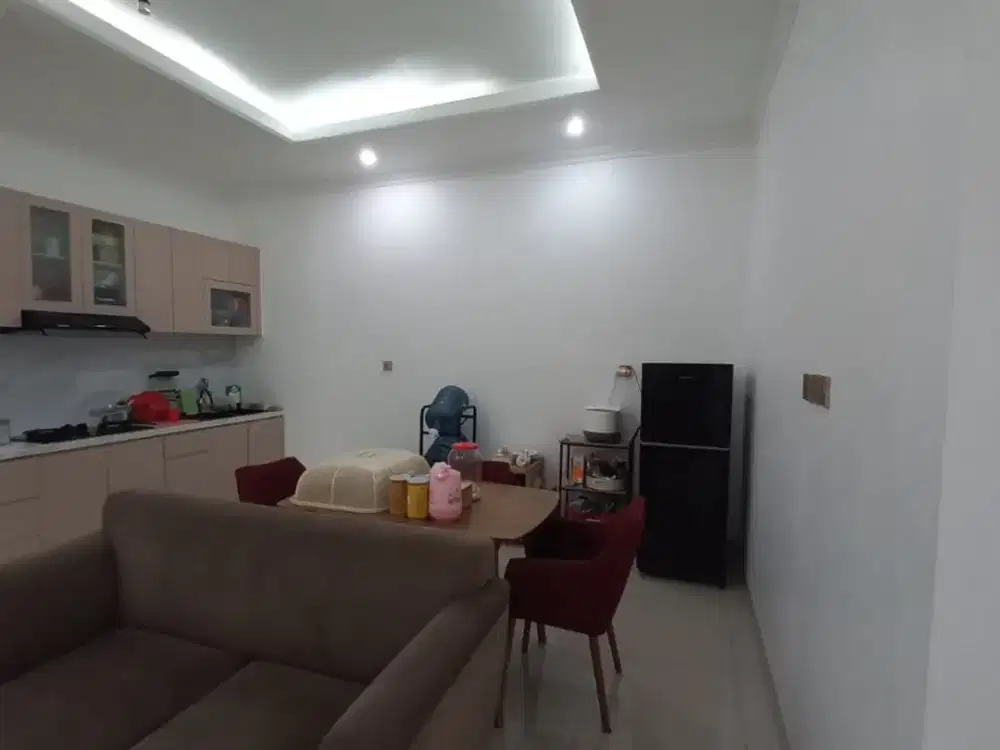 Dijual rumah di cluster Vasana Kota Harapan indah Bekasi