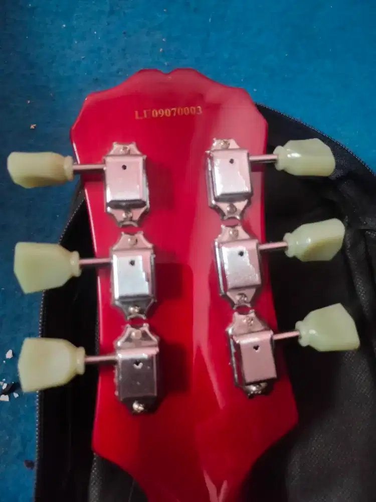 Gitar elektrik Epiphone