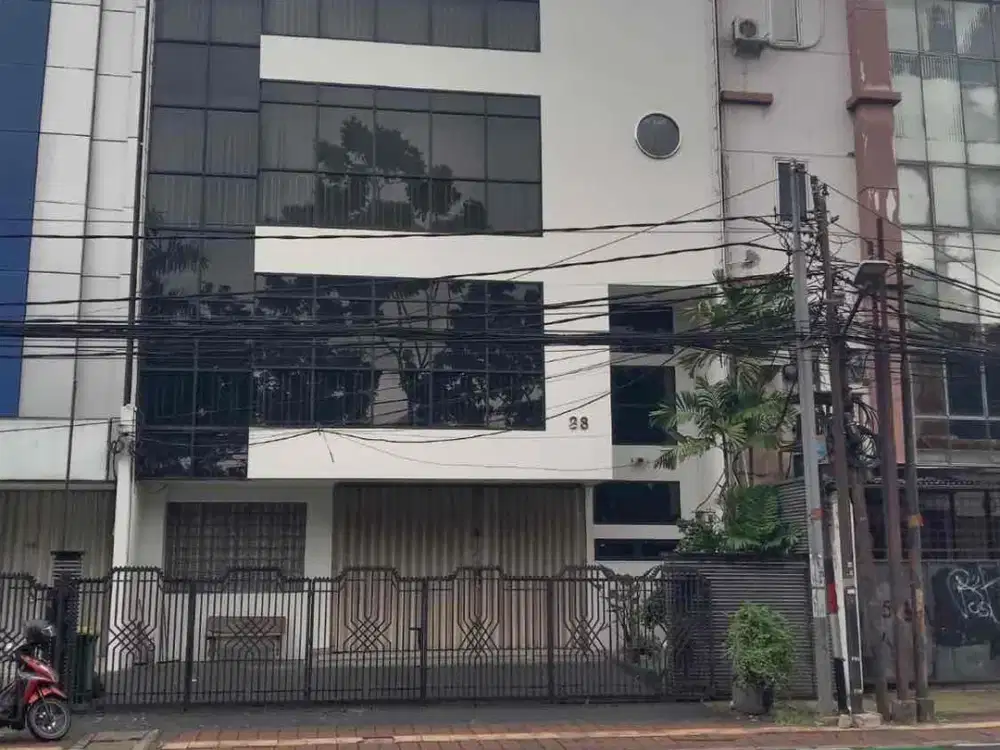 DISEWAKAN GEDUNG 4 LANTAI – CIDENG, JAKARTA PUSAT