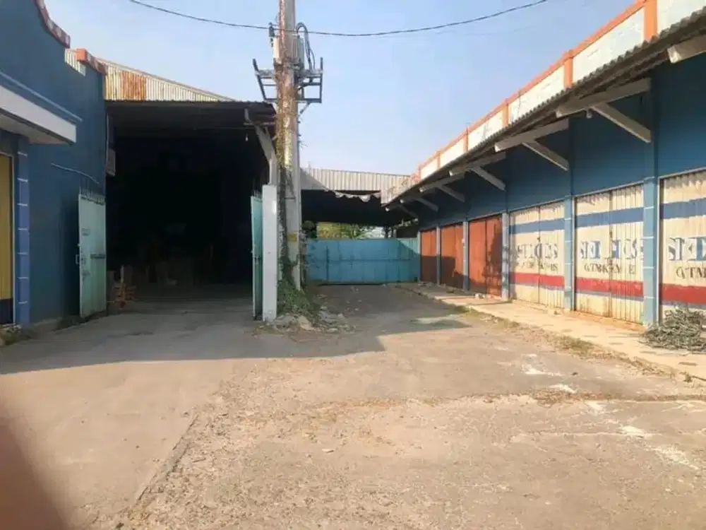 Disewakan Gudang Zona Industri Lokasi Jepara Luas 1700m2