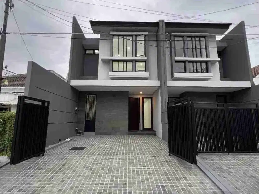 Baru Gress‼️Jual Rumah Manyar Kertoadi lokasi premium di Surabaya Timur