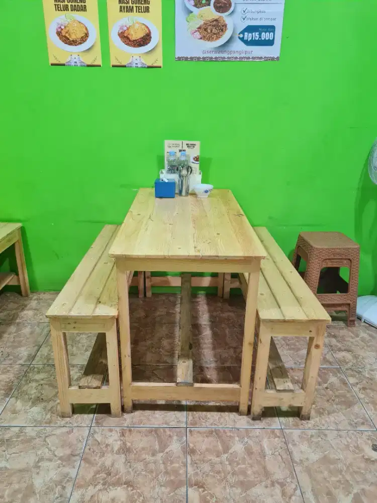 Set Meja Kursi Bekas Jualan