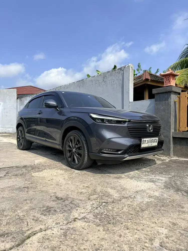 2023 HRV SE Sensing Moonroof