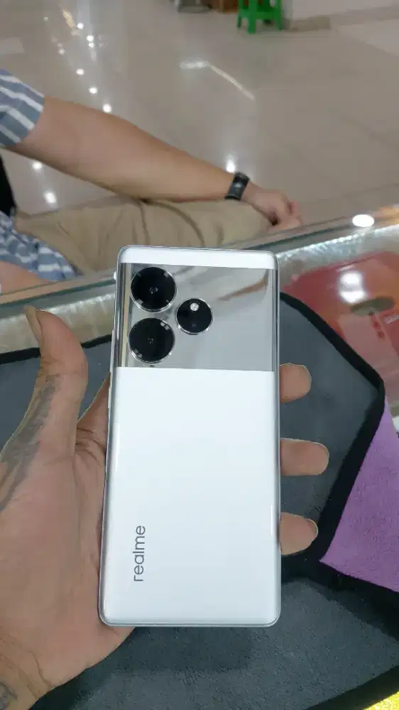 Realme GT6 12/256 Second mulus