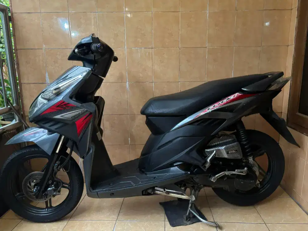 Vario techno 110 karbu tahun 2012