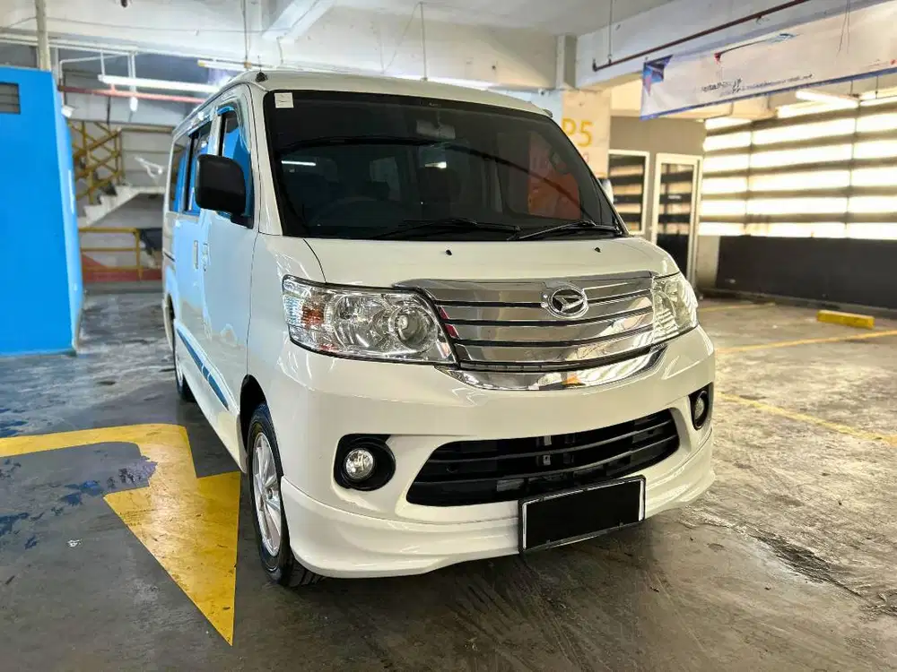 Daihatsu luxio 1.5 mt manual nik 2021 stnk 04/27 perorangan