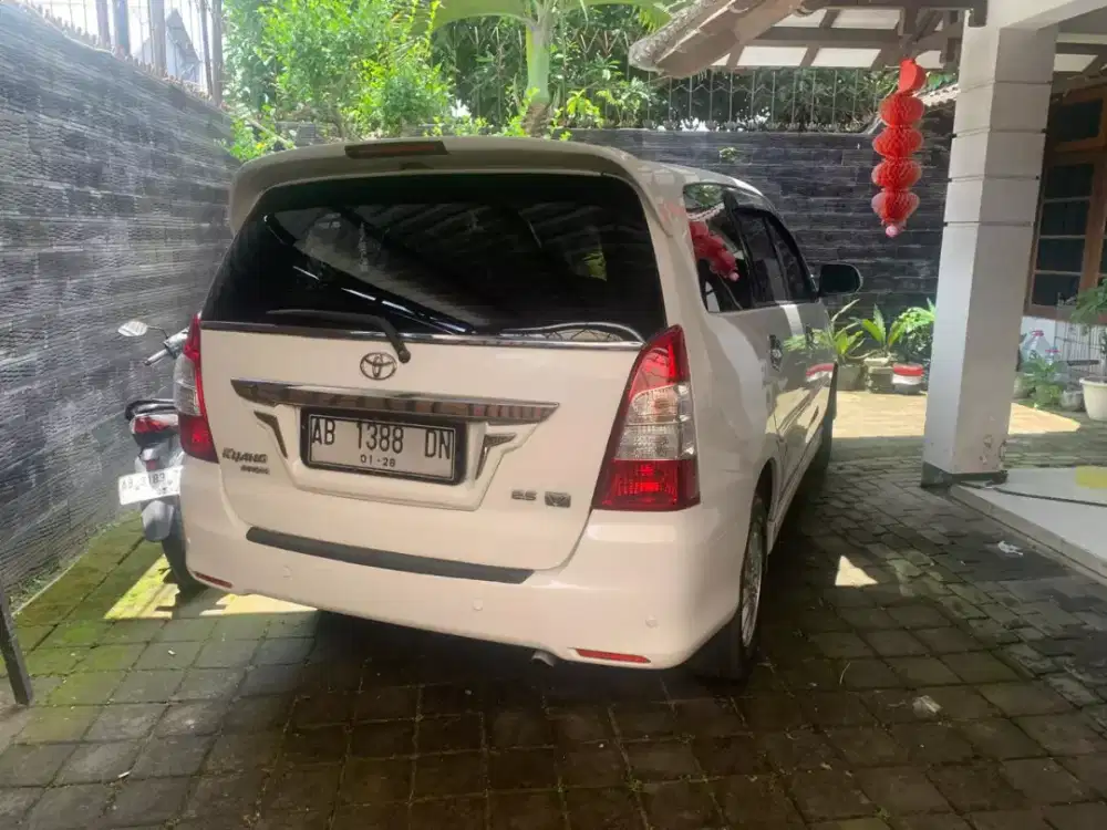 Inova V diesel matic plat ab asli