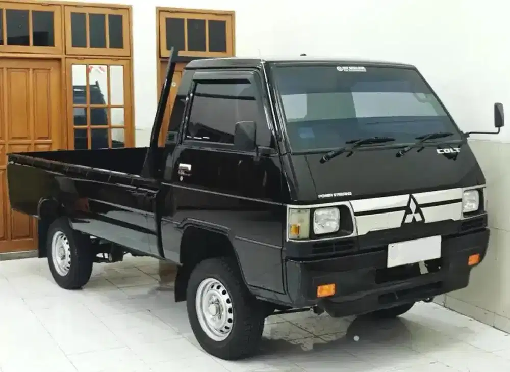 Mitsubishi L300 Pick Up Diesel Tahun 2025 Plat BG Mulus Seperti Baru