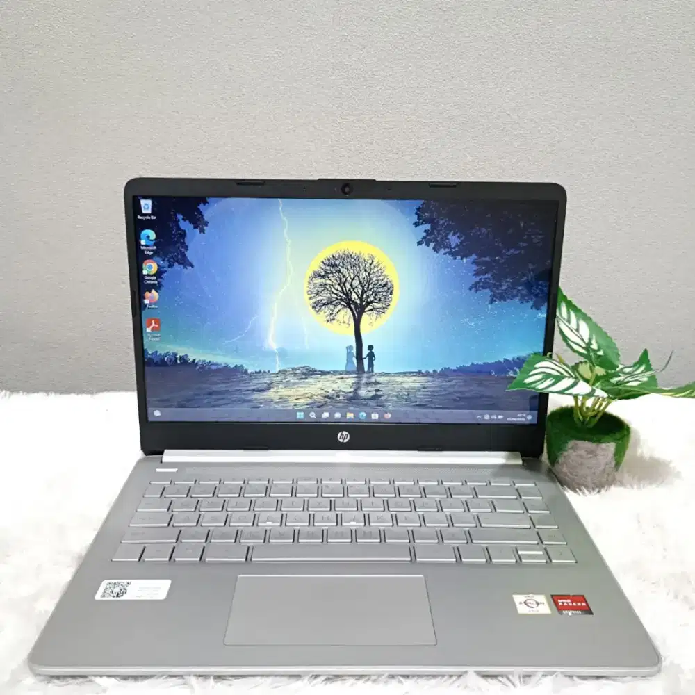LAPTOP HP 14S FQ054AU AMD ATHLON GOLD 3150 RAM8GB SSD512GB 14INCH
