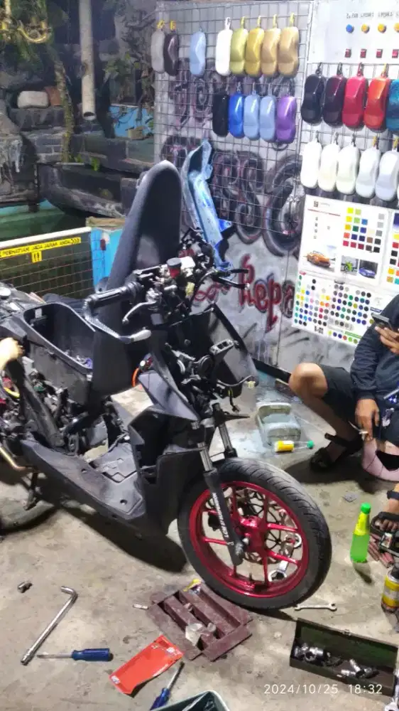 Oven Cat body dan rangka Motor