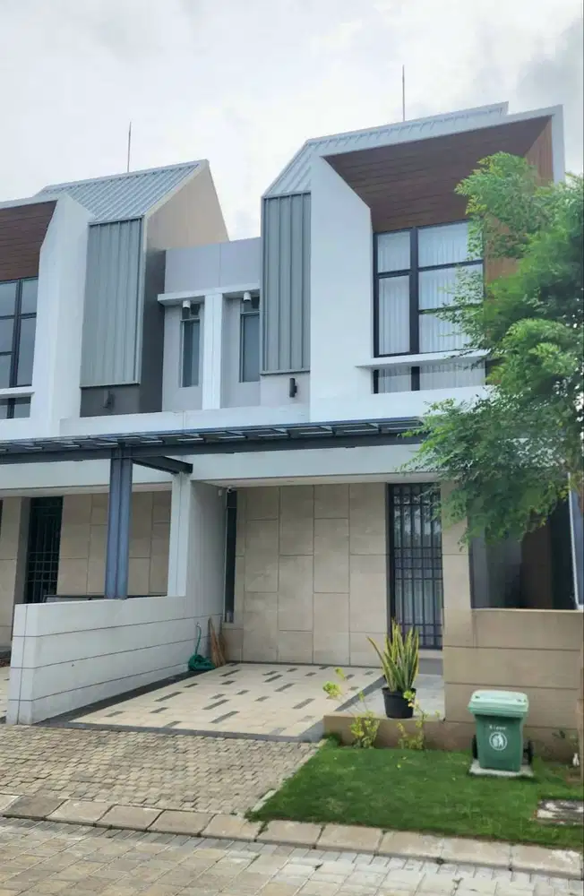 Dijual Rumah The Grand Kenjeran Semi Furnish 2 Lantai Siap Huni