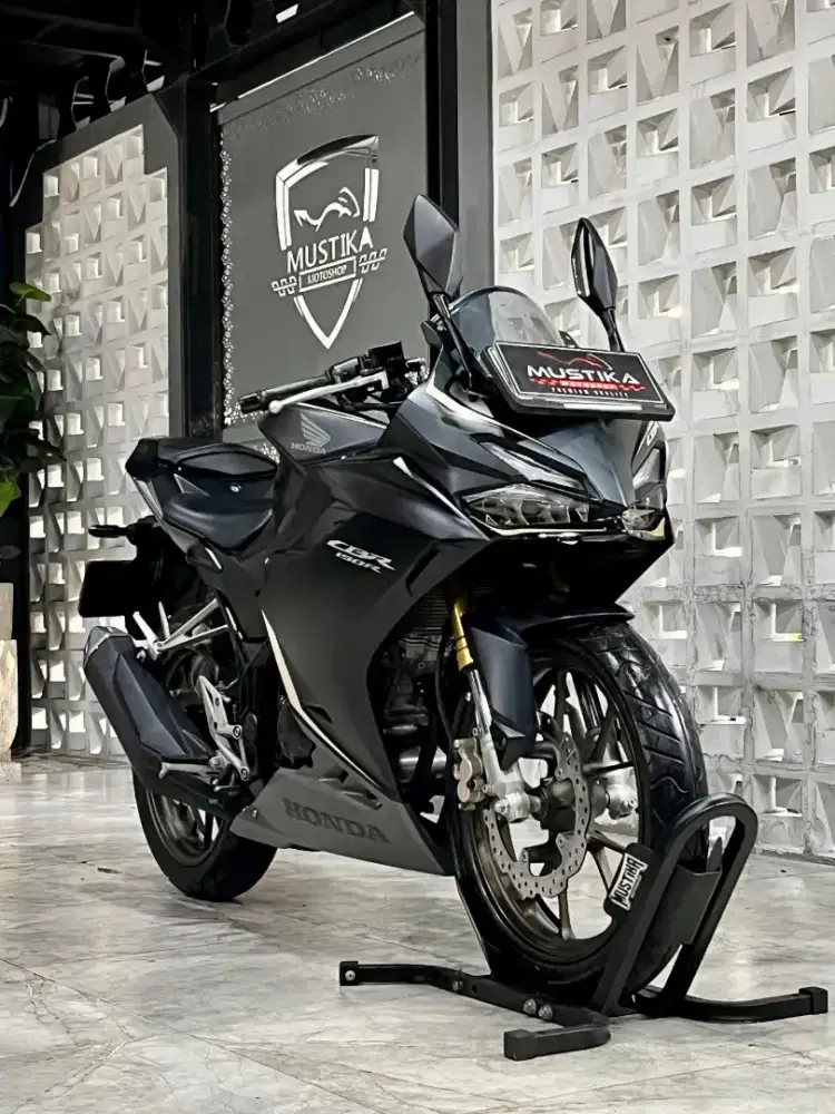 Promo Dp 500rb‼️CBR 150R 2024. N Malang. DANNY Mustika Motor Sulfat