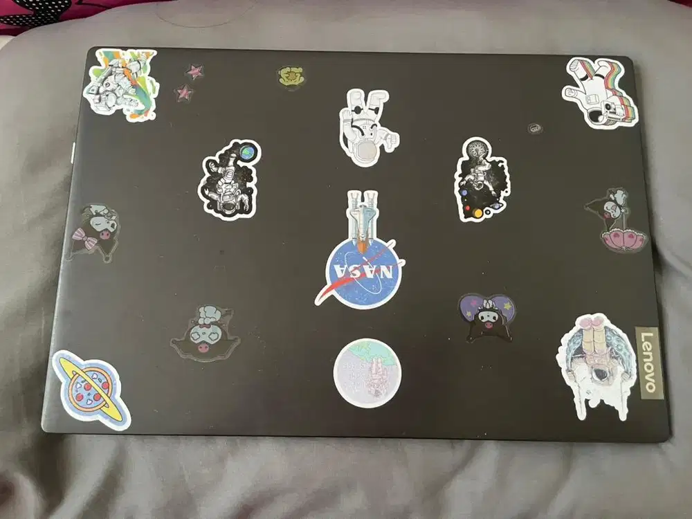 Laptop lenovo ideapad s145