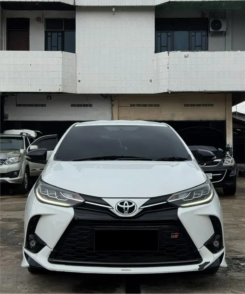 [ KM 30 RB ] TOYOTA YARIS 1.5 GR AT 2022