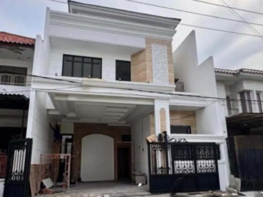 Rumah baru gress di Babatan Pantai