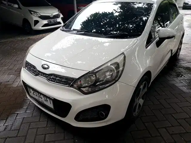 Kia Rio 2014 Bensin