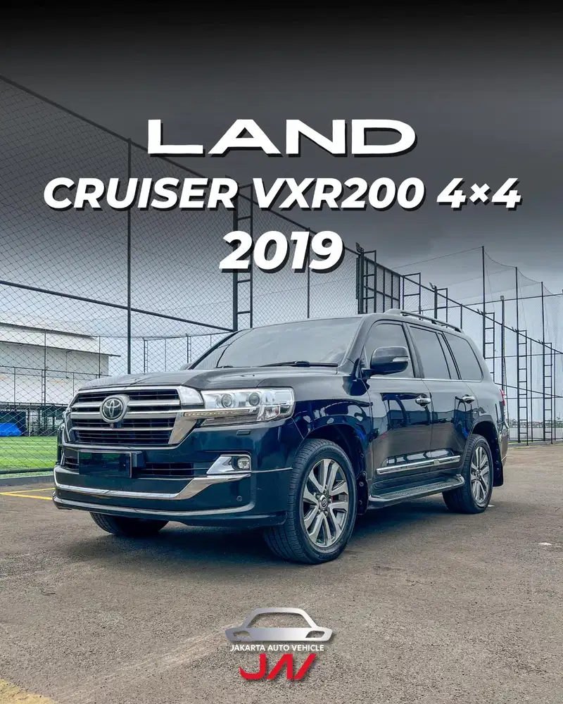 TOYOTA LAND CRUISER VXR200 4X4 2019 / MINT CONDITION