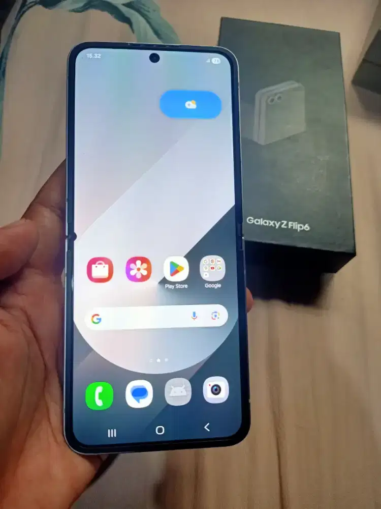 Samsung Galaxy Z Flip6 Ram 12Gb/256Gb lengkap