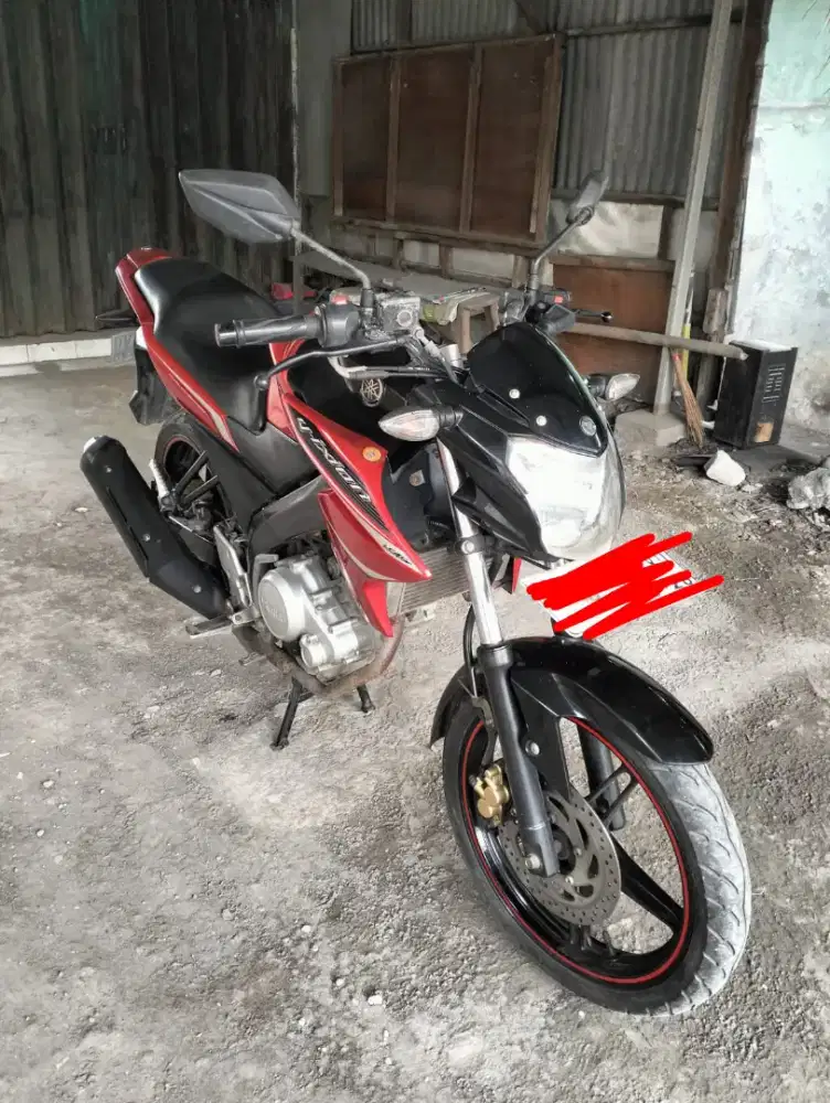 Di jual Vixion 2013