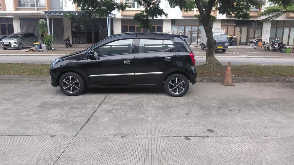 Daihatsu Ayla 2014 Bensin