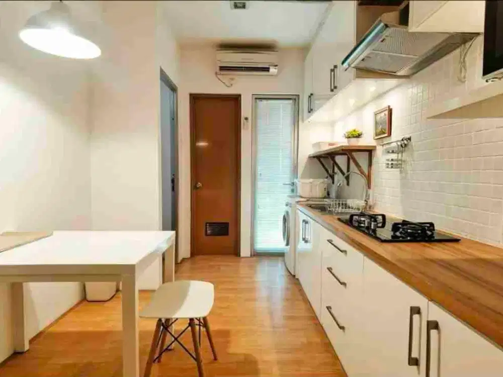 Apartemen Gunawangsa Manyar Tower B