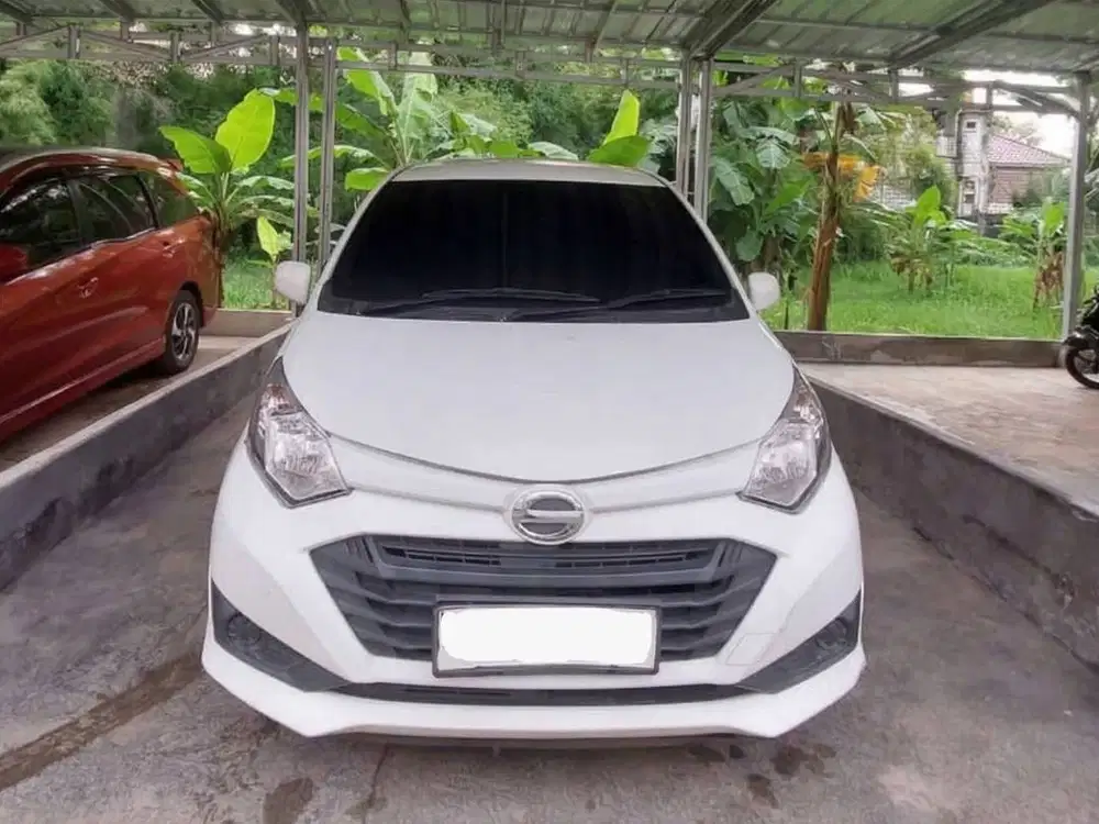 Dijual Mobil Sigra Putih Tangan Pertama