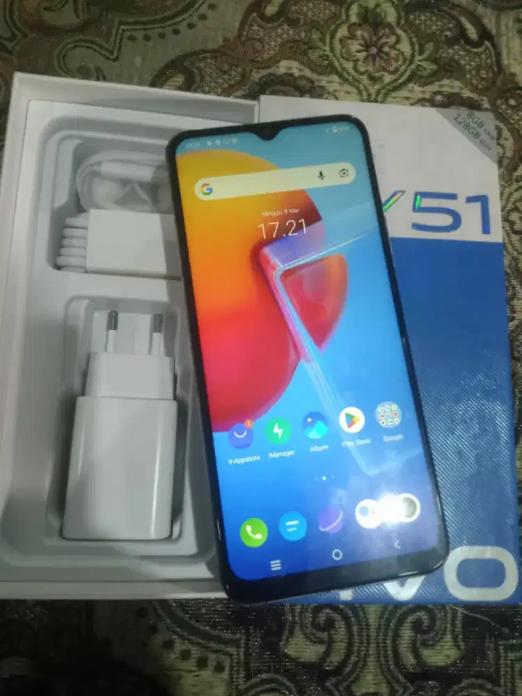 Vivo y51.. 8+4/128.. Fulset murrmer mawon