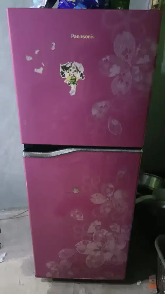 Kulkas 2 pintu panasonic