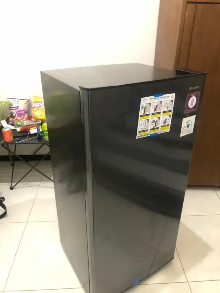 Kulkas sharp baru beli