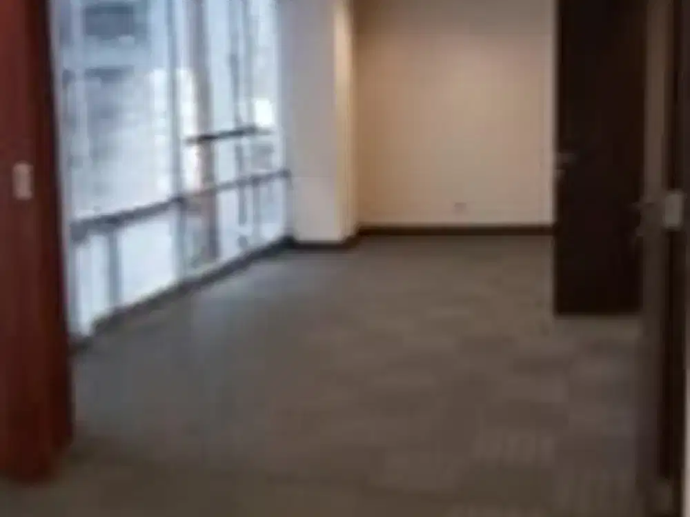 SEWA  KANTOR   DI JAKARTA SELATAN  KUNINGAN  319M2 PARTISI  180K NEGO