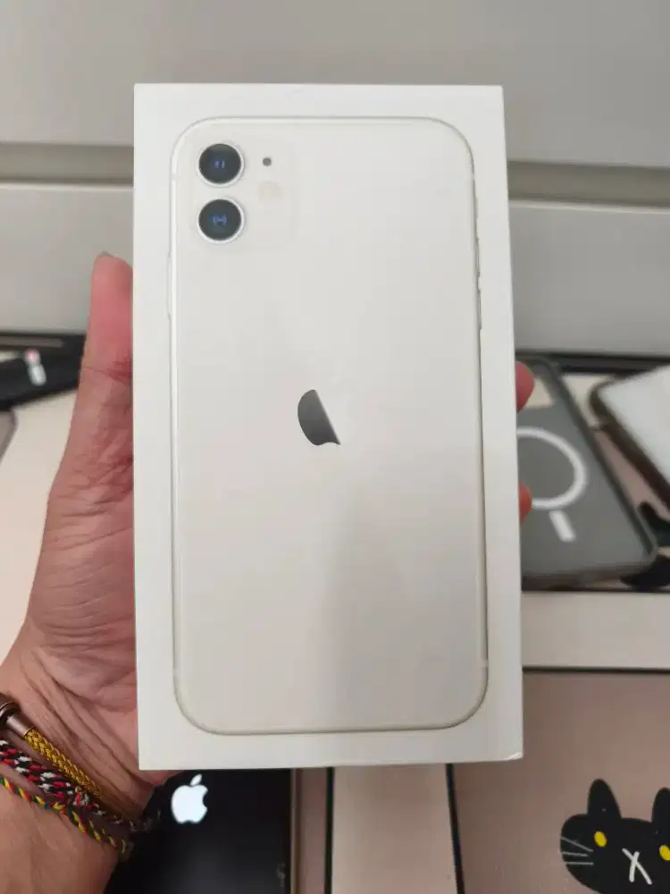 jual Iphone 11 64gb ibox fullset