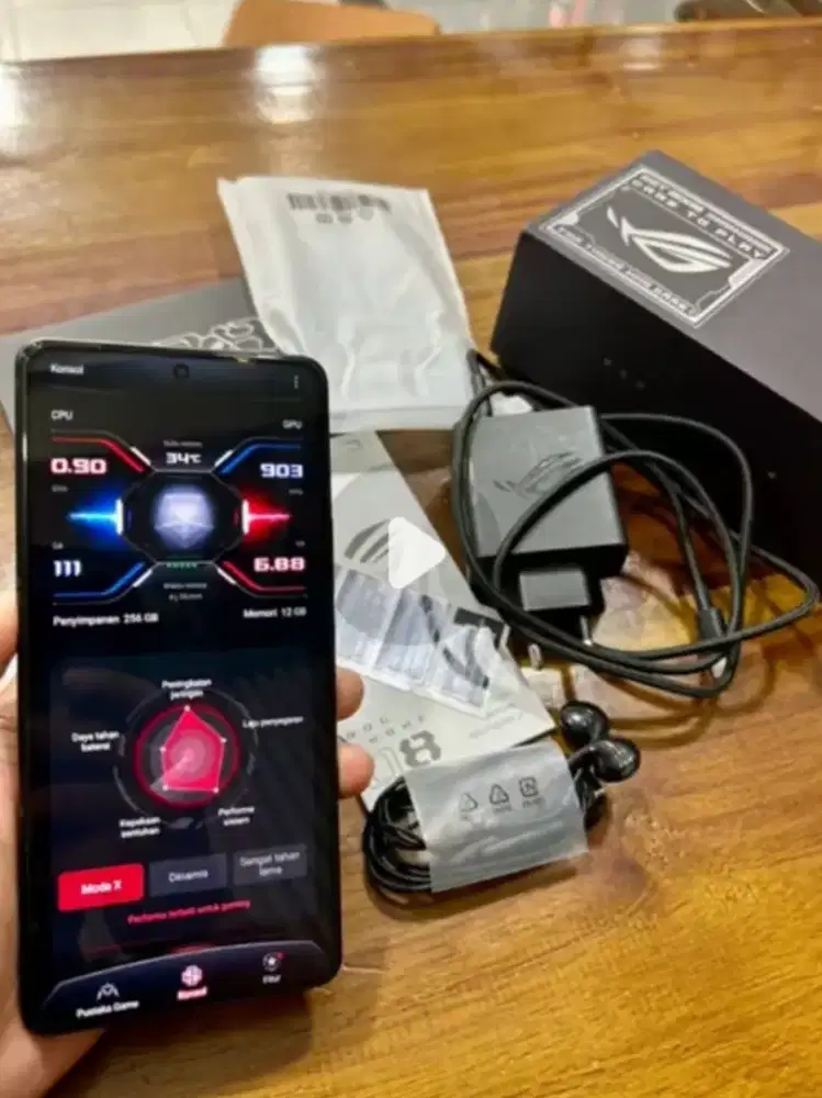 Asus ROG Phone 8, 12/256gb