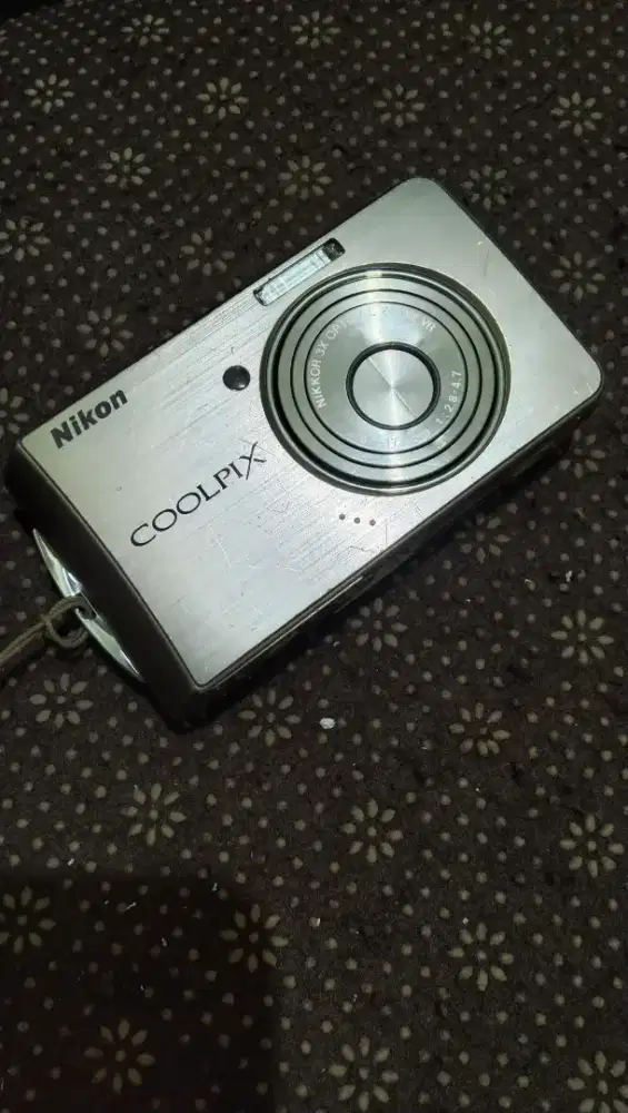 Camera digital Nikon Coolpix s520