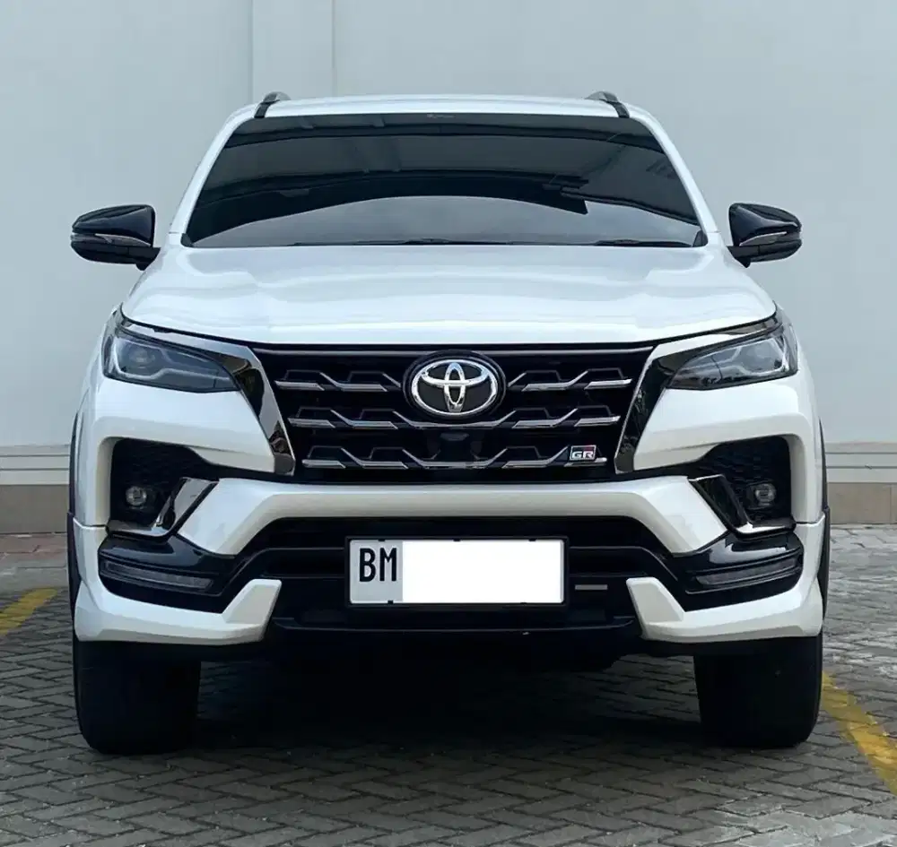 TOYOTA FORTUNER 2.8 VRZ GR SPORT 4X2 TURBO DIESEL AUTOMATIC 2023