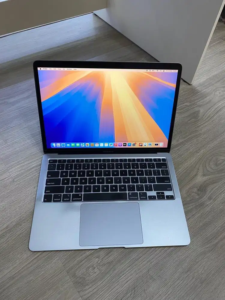 MACBOOK AIR 2020 13INCH RAM 8GB SSD 1TERA