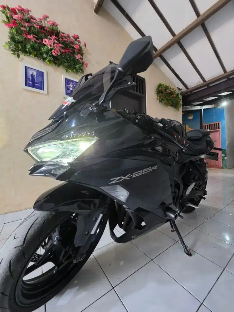 Kawasaki ZX25R TFT Non ABS 2022