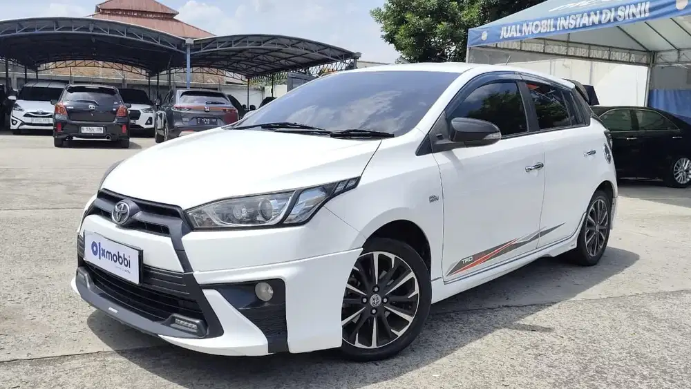 Pajak Panjang - Toyota Yaris 1.5 TRD Sportivo Bensin-AT 2017