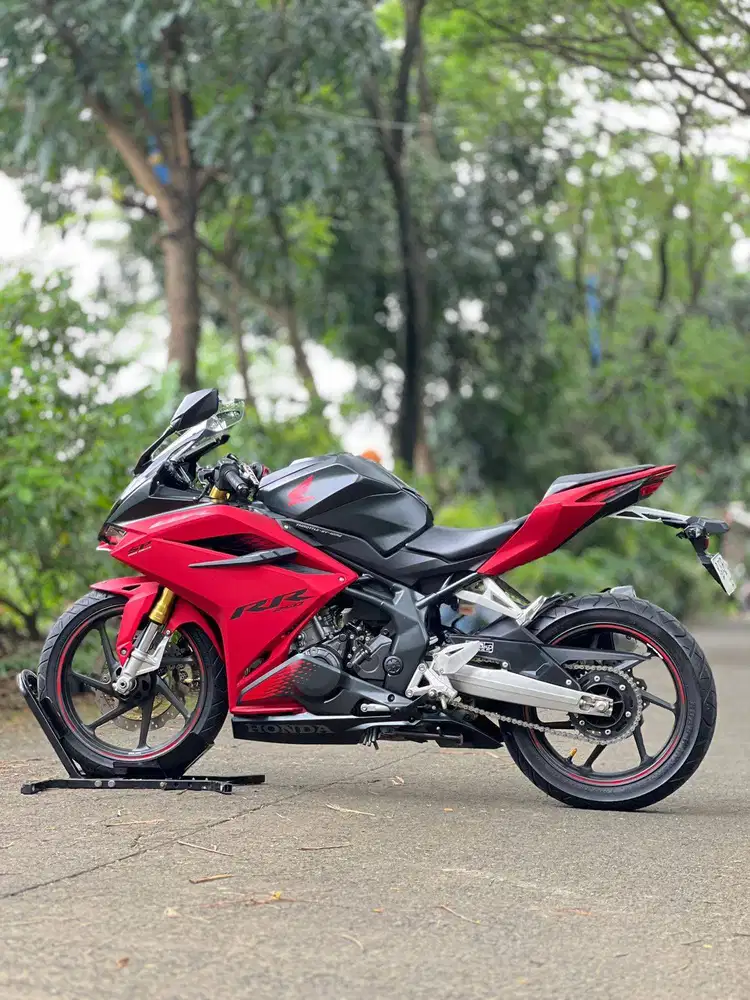 HONDA NEW CBR250RR ABS QS 2021 MERAH KM RENDAH PAJAK ON SIAP TOURING