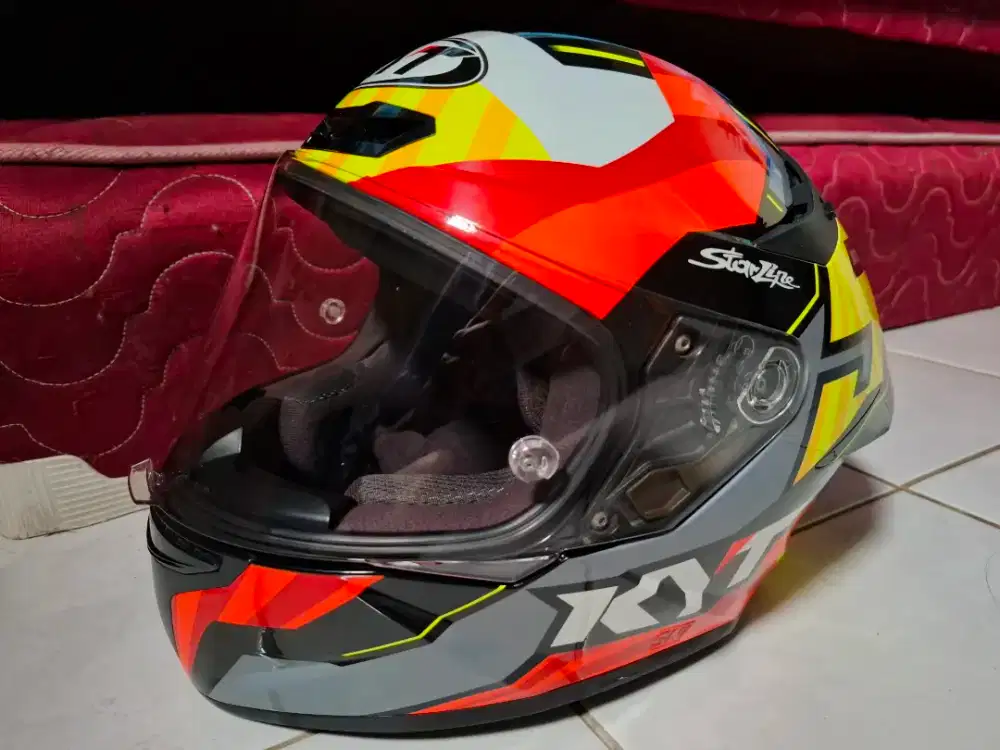 Helm KYT TTC TT Course