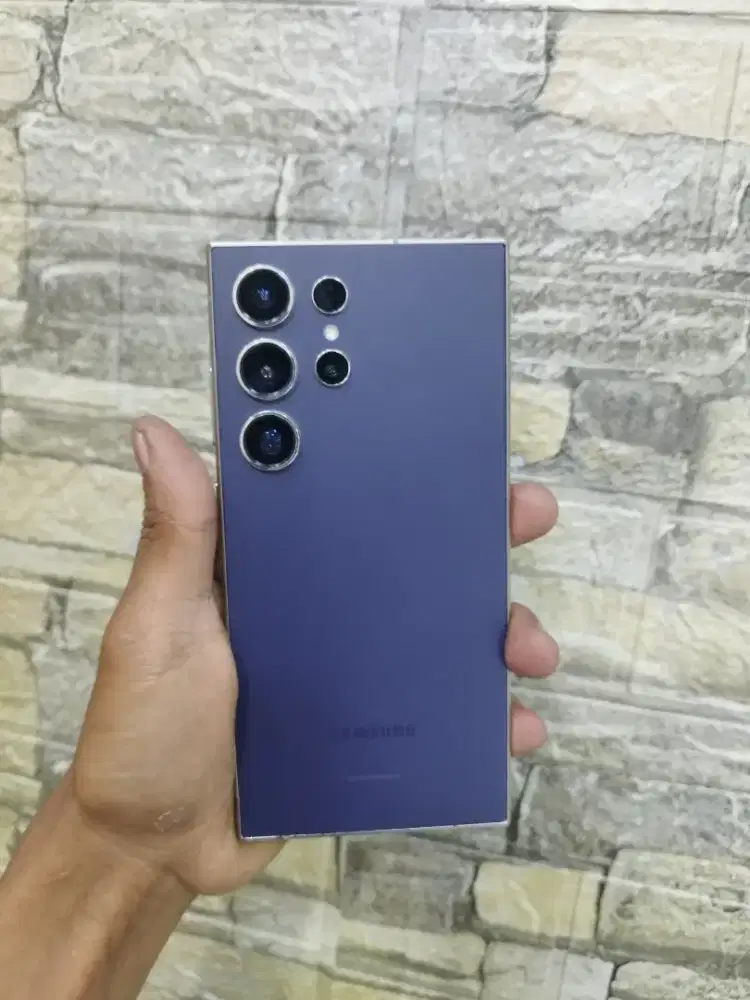 Samsung S24 ultra 12/256gb