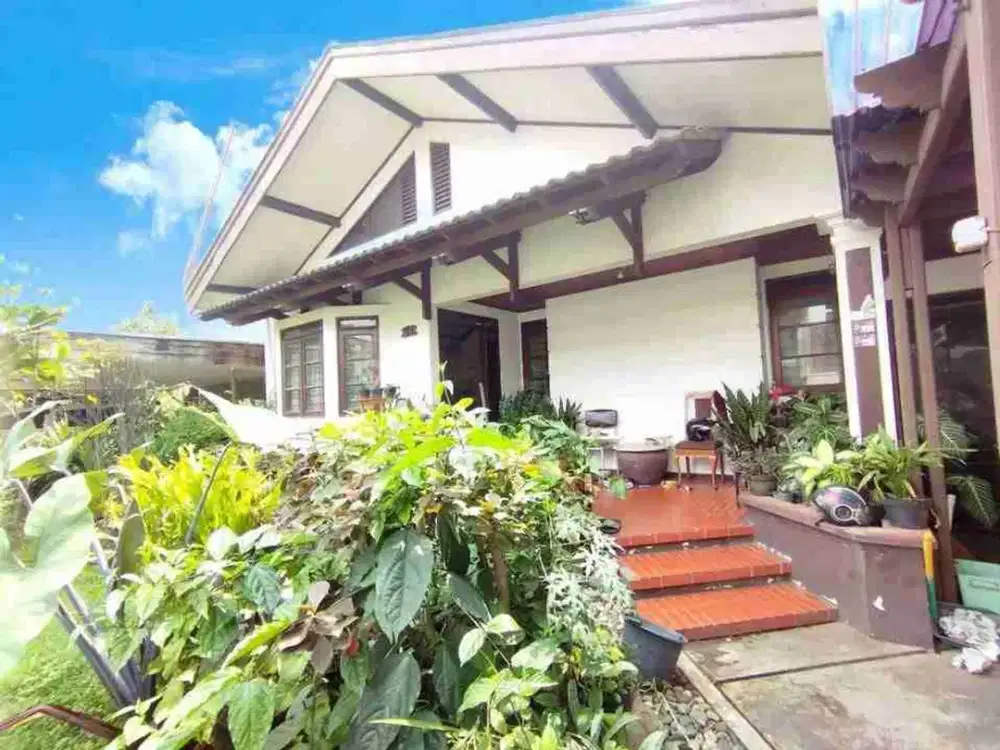 Dijual rumah siap huni Terusan Buah Batu Bandung turun harga strategis one gate sistem bangunan terawat SHM nego