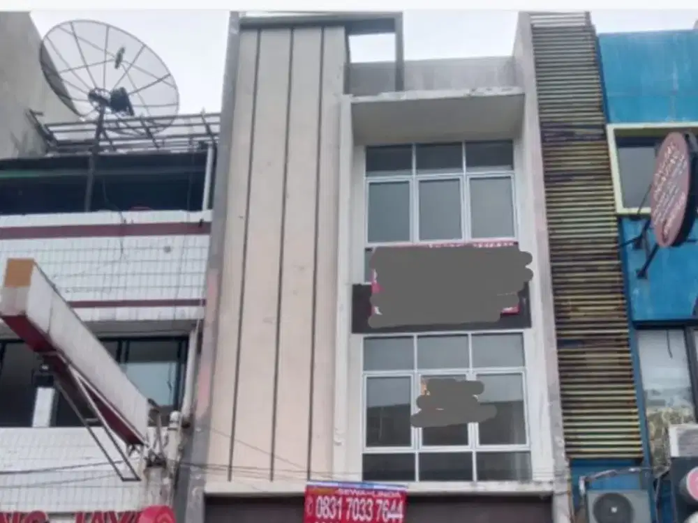 Dijual cepat ruko renov 3lt strategis di Bulevar Raya - Kelapa Gading Jakarta Utara