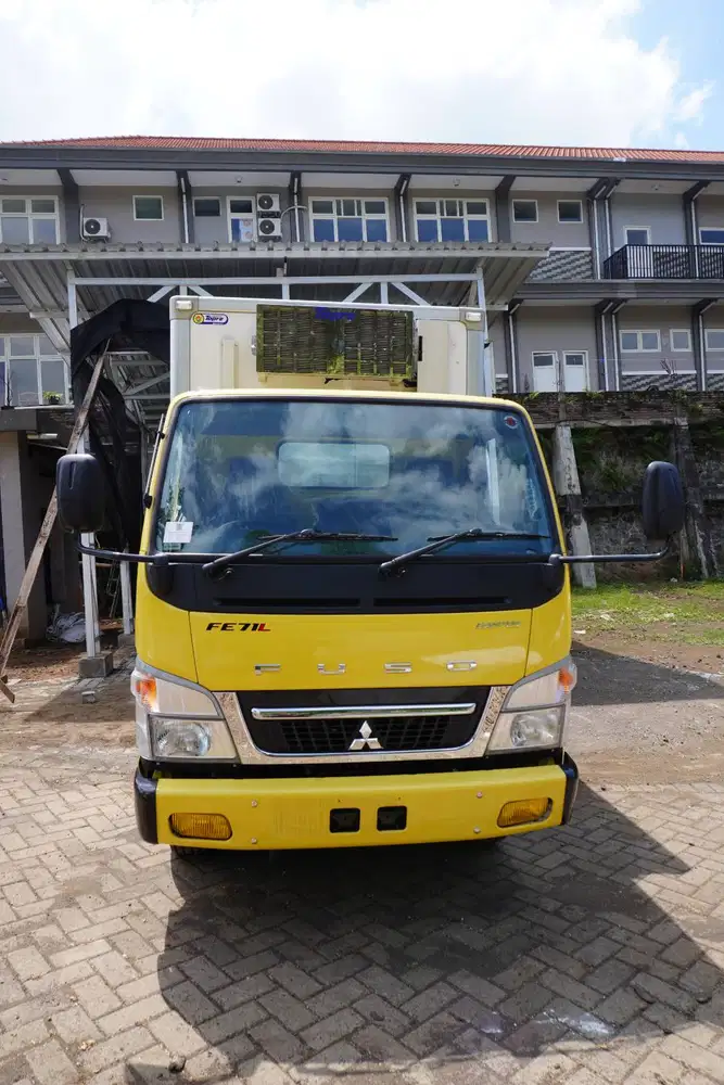 DIJUAL BARU: MITSUBISHI FE71L + FREEZE BOX TOPRE